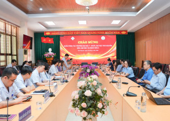Bệnh viện A làm việc với Trường Đại học Y – Dược, Đại học Thái Nguyên