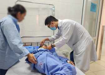 Bệnh viện A Thái Nguyên: Tiếp nhận trẻ bị tai nạn thương tích liên quan đến pháo nổ