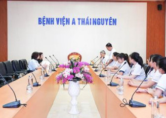 Bệnh viện A đón tiếp và làm việc với đoàn công tác Bệnh viện Nhi Trung ương